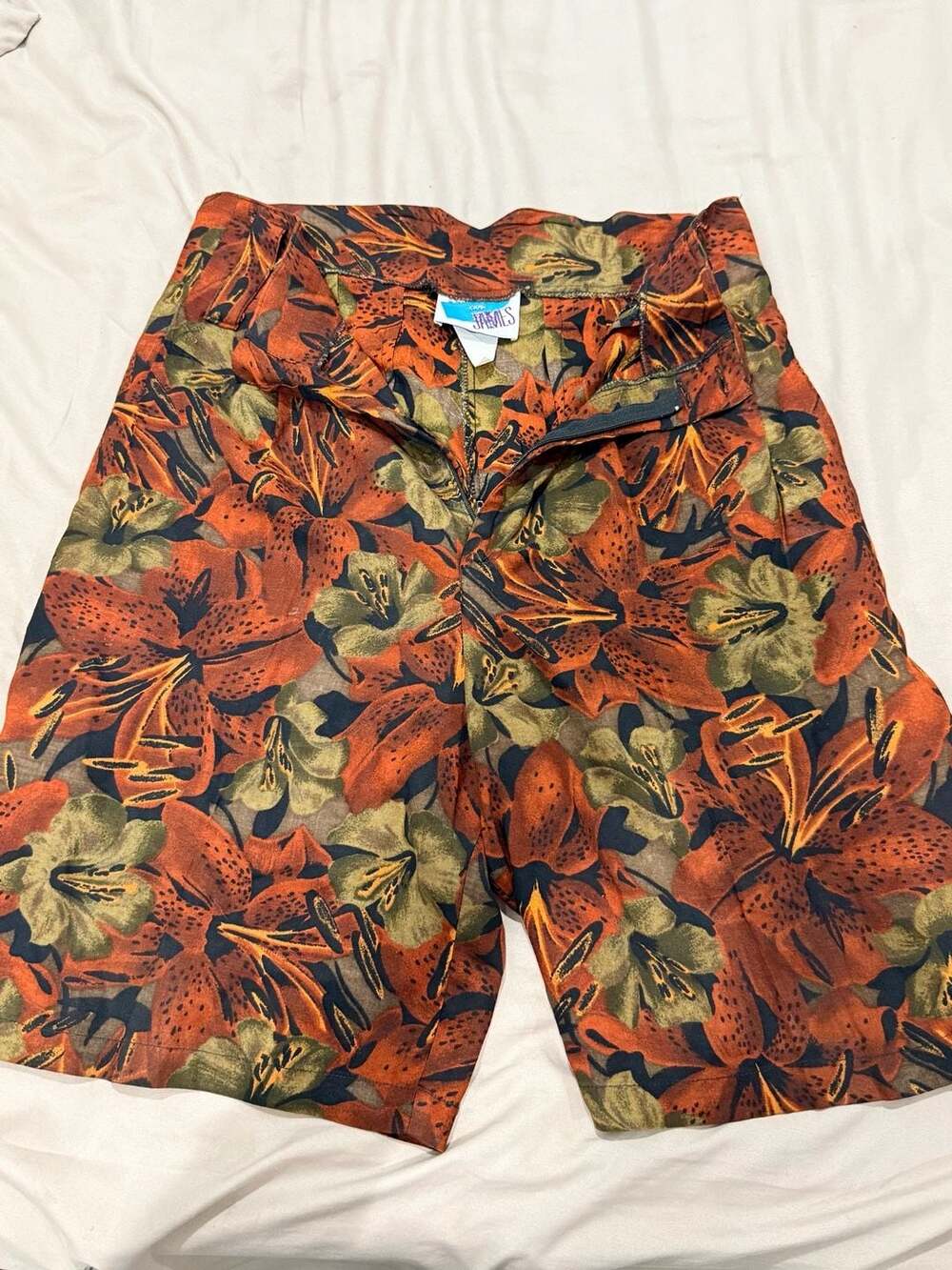 Vintage James Floral Print High Waist Shorts